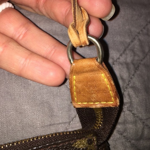 Louis Vuitton pochette - Picture 8 of 8